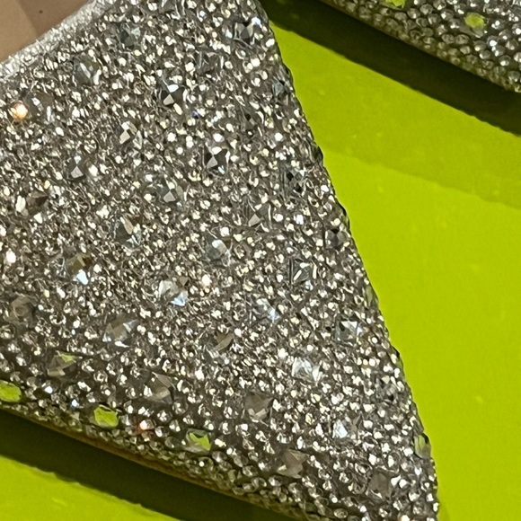 Gianni Bini size 6 silver formal shoes - Picture 5 of 15